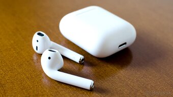 Apple AirPods - 2