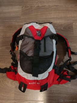 Turistický batoh 40 l - 2