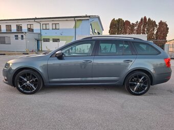 ŠKODA OCTAVIA COMBI 1.6 TDI DSG 116K - 2