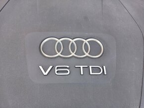 Audi A6 C7 V6 kryt motora 99% stav - 2