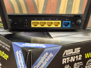 WiFi router Asus RT-N12 - 2