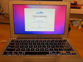 MacBook Air 11-inch (2015) - Core i5 - 4GB - SSD 128GB - 2