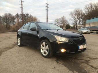 Chevrolet Cruze 2.0VCDI 16v - 2