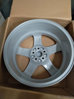 Alu 5 x 100 R 17 SUBARU. - 2