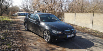 BMW E90 325D - 2