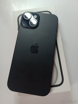 NOVÝ IPHONE 15 128GB BLACK - 2