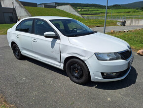 predám ŠKODA Rapid sedan 1.4 TDi 66kW biela - 2