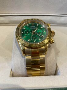 Rolex Daytona Green Dial - 2