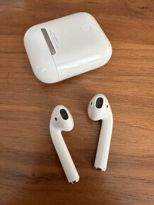 Apple Airpods 1 - 2