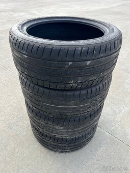 Letné pneumatiky DUNLOP Sportmaxx RT, 225/45 R17, dezén 5mm - 2