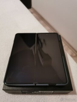 Predám Samsung galaxy z fold 5 256gb - 2