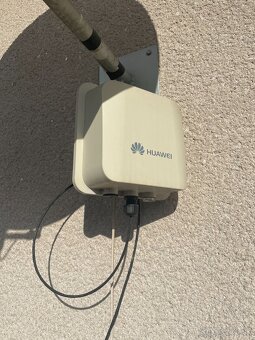 Používaný LTE MODEM HUAWEI B2338-168 - 2