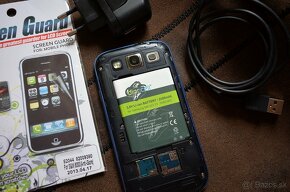 Samsung S4 S3 S2  príslušenstvo: baterky nabíjačky puzdrá - 2
