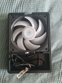 coolermaster 120 rgb - 2