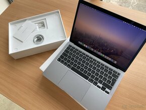 Macbook Air M1 2020 8/128GB - 2