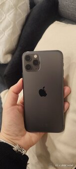 iPhone 11 Pro 64 gb Space grey - 2