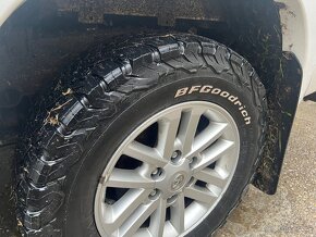 Bf goodrich all-terrain t/a 256/65r17 - 2