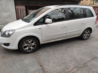 Predám Opel zafira 1,7,rv 2014 - 2