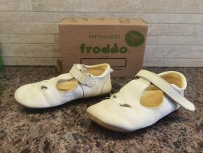 Froddo Prewalkers sandalky/papucky 24 - 2