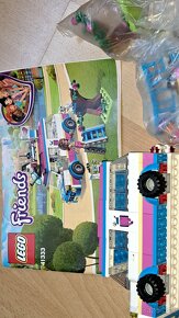 Lego friends  meteorologicke auto - 2