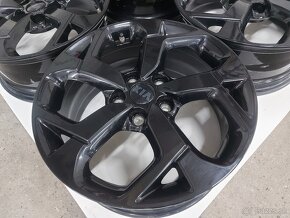 5x114,3R17  alu disky orig.KIA +senzory tlaku - 2