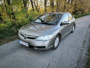 Honda Civic sedan 1.8 I-VTEC - 2