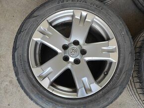 Toyota RAV4 18" 5x114,3 235/55R18 - 2