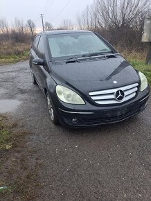 Mercedes b - 2