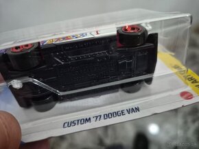 Custom 77 Dodge Van Hot Wheels - 2