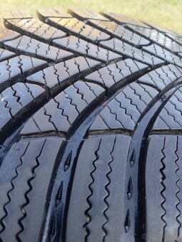 205/55 r16 zimné pneu.7,5 mm DOT.3622 - 2