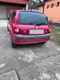 Renault Clio 1.2 43kw benzín R.v 2001 ČÍTAJ - 2