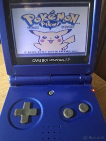 Predávam Game boy advance sp - 2