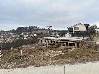 HRUBÁ STAVBA-4+KK BUNGALOV S GARÁŽOU A TERASOU, LIETAVA,... - 2