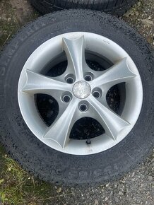 5x112 r15 elektróny VW + zimne pneu 195/65 r15 Semperit - 2