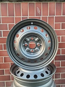 Plechove disky R14 4x100 5,5x14 ET45  Toyota Yaris - 2