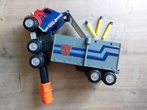 Transformers Optimus Prime KAMION - PUŠKA - 2