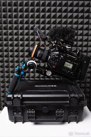 BLACKMAGIC URSA MINI PRO 4.6K EF + PL mount - 2