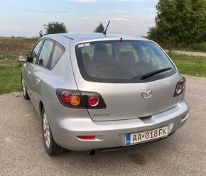 Mazda 3 2.0 2005 - 2