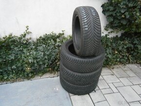 Predám 4x celoročné pneu Goodyear 205/55 R16 94HXL - 2