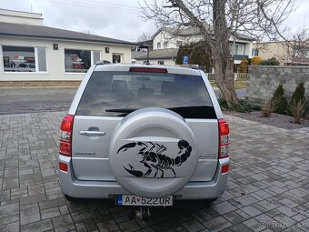 Suzuki Grand Vitara 1.9 DDiS 4x4 - 2