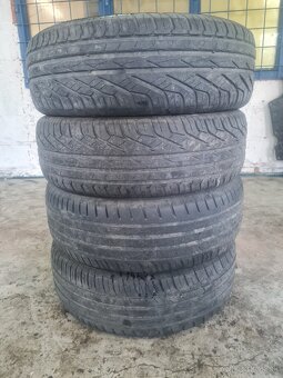 225/65 R17 - 2