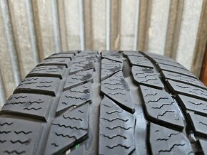 2 ks zimné pneu Continental - 205/55 r16 - 2