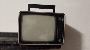 Predám retro televízor Elektronika 407 - 2