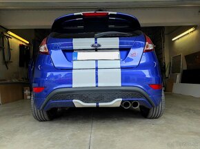 Ford Fiesta ST 180 - 2