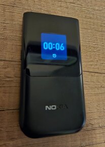 Predám Nokia 2720 Flip - 2