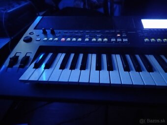 Yamaha psr s670 - 2