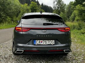 Kia ProCeed GTline - 2