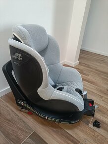 Autosedačka Britax ROMER Dualfix m-isize Nordic grey - 2