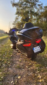 Honda GOLDWING 1800 Tour DCT - 2