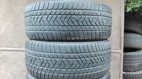 Predám 4-Zimné pneumatiky Pirelli Scorpion 285/45 R21 - 2